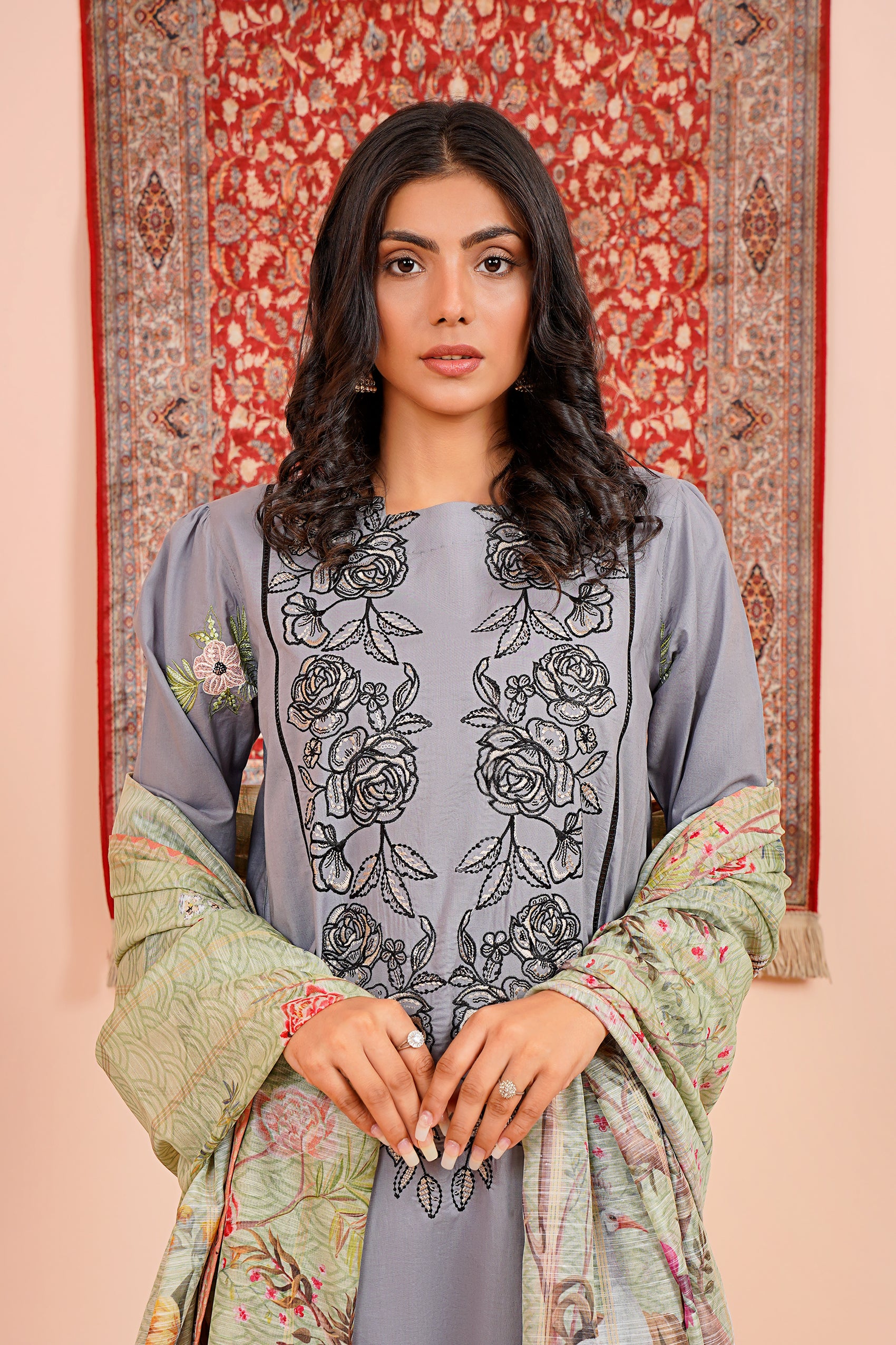 NEUTRALS EMBROIDERED KE-230575 (2PC)