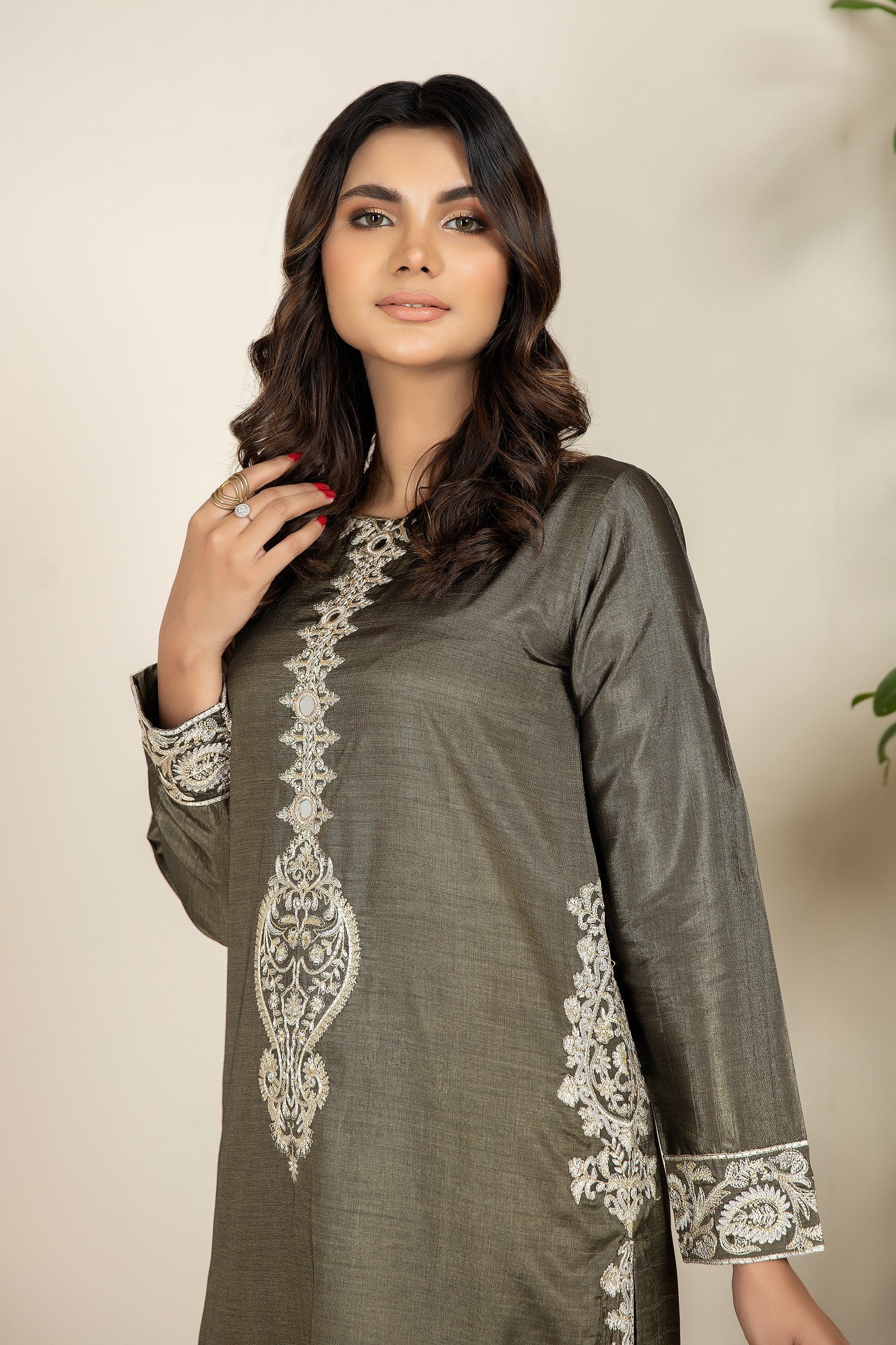 kross kulture  Ready-to-Wear Embroidered KGT-142